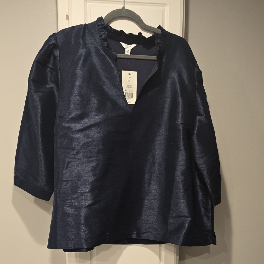 Crown & Ivy Navy Plus Blouse
